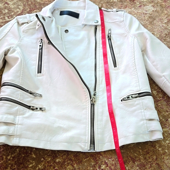 BLANKNYC Faux Leathet Moto Jacket - Picture 3 of 13
